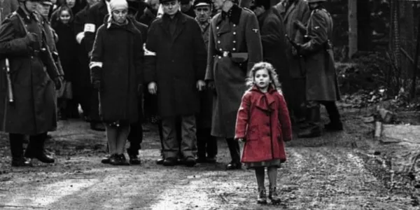 Što se dogodilo djevojci u crvenom kaputu na 'Schindlerovoj listi'?
